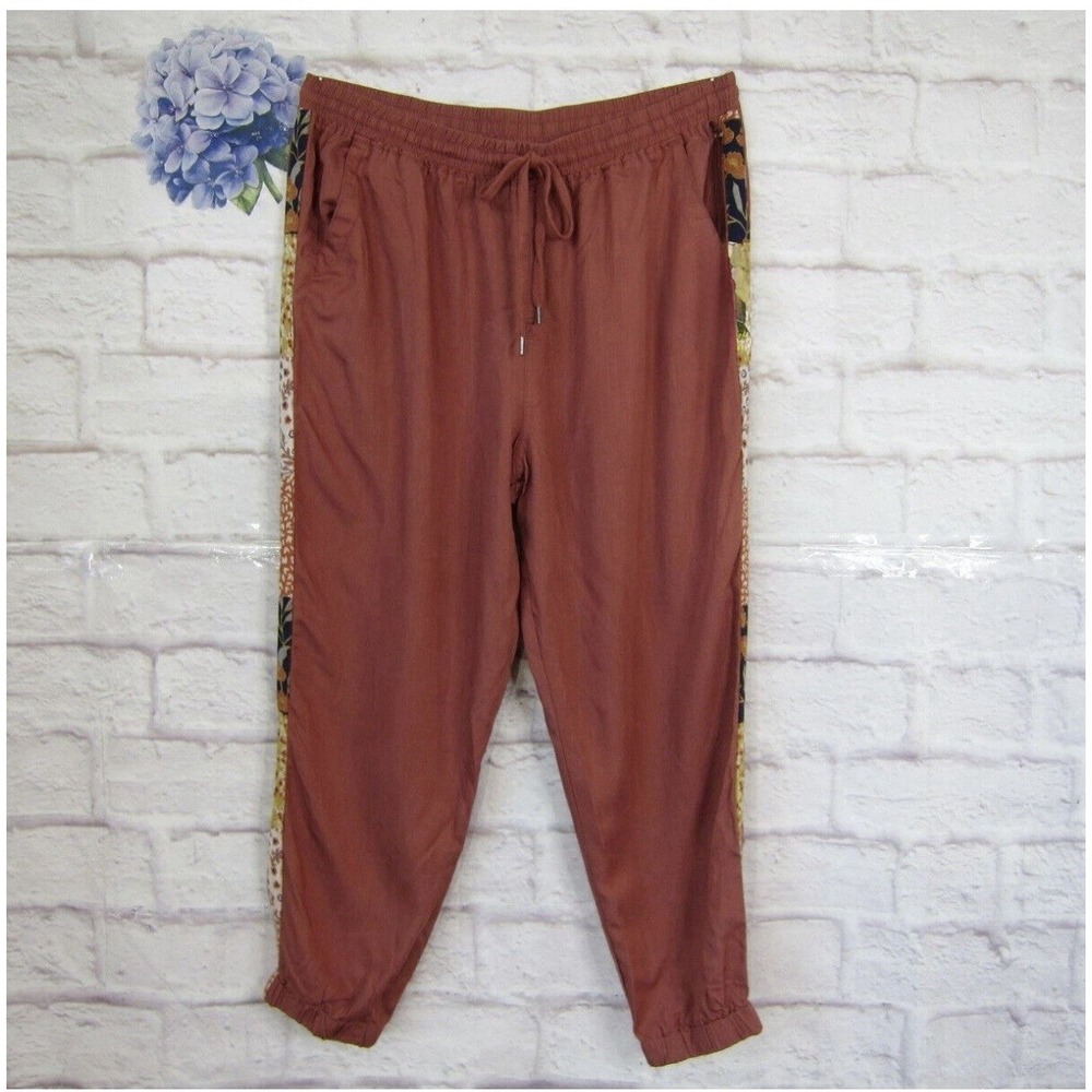 Knox Rose Paprika Red Side Patchwork Striped Relaxed Joggers 100%‎ Lyocell XS/2